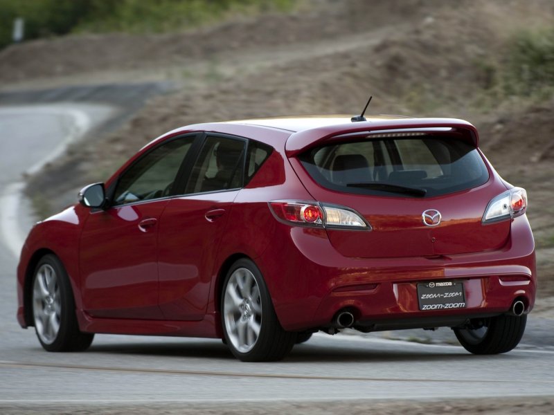 Mazda 3 2013 седан