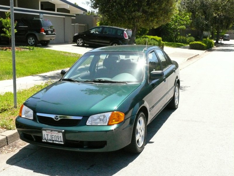 Mazda 323 protege 2000