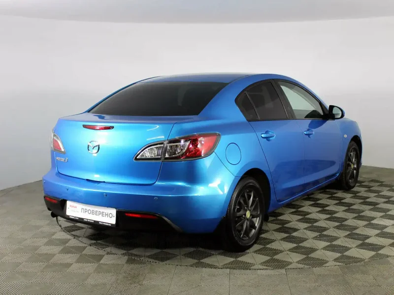 Mazda 3 BL голубая