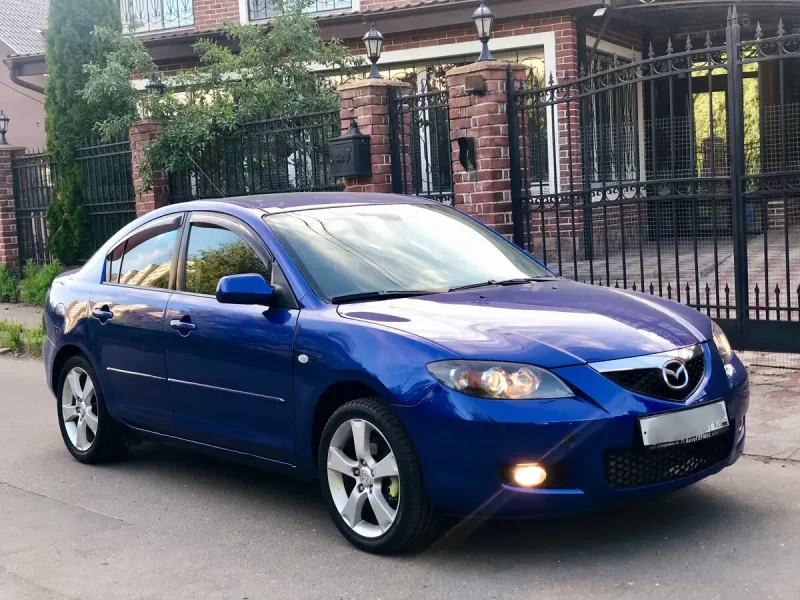 Mazda 3 BL голубая