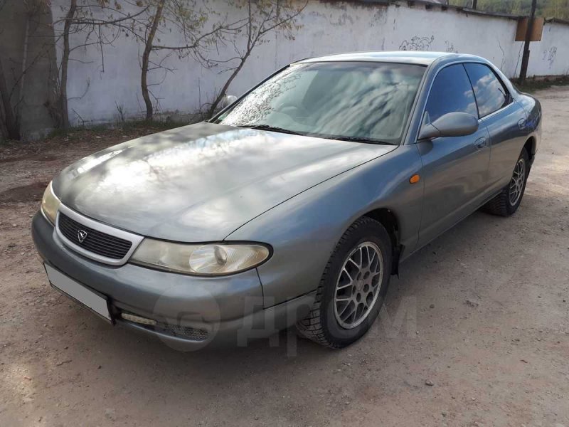 Mazda Efini MS-8 2.0 at