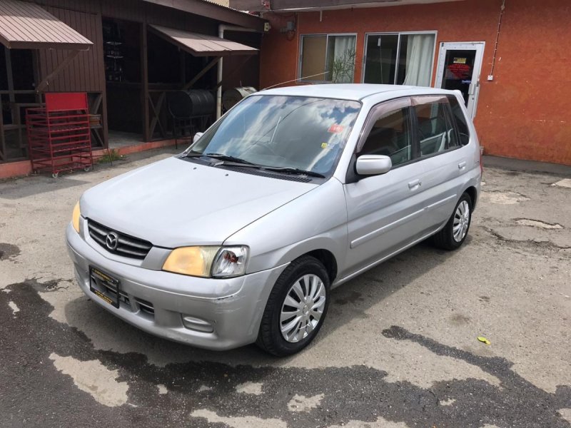 Mazda Demio 2001 год