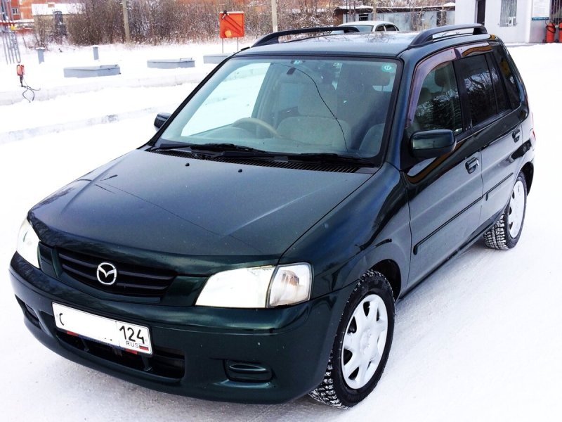 Mazda Demio 2001 год