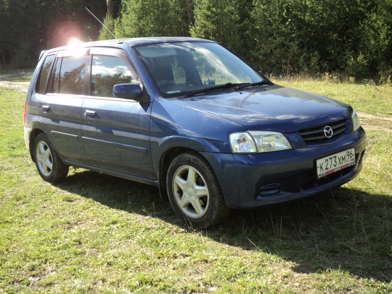 Mazda Demio/2 2001