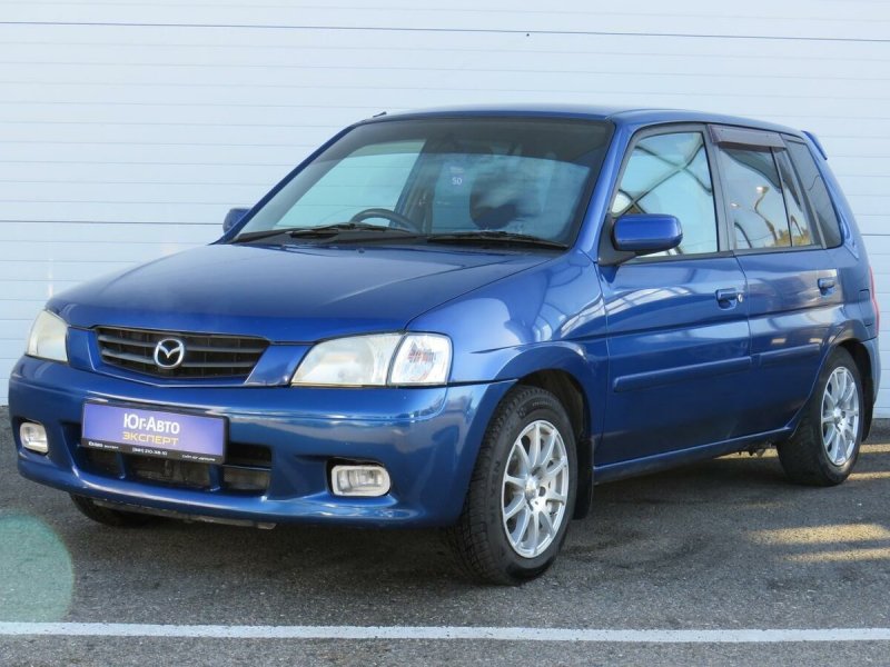 Mazda Demio DW 2001