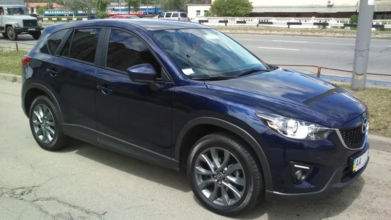 Mazda CX-5 темно синий 2015