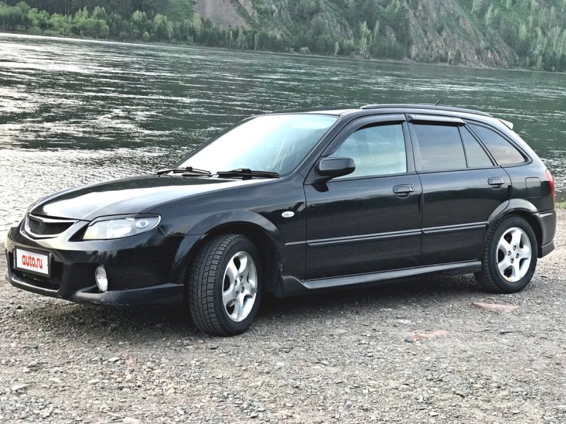 Mazda familia 3