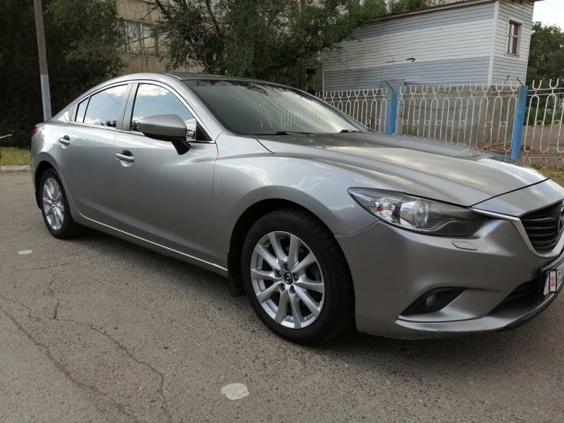 Mazda 6 2012 серебристая