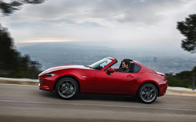 Mazda Miata 2005