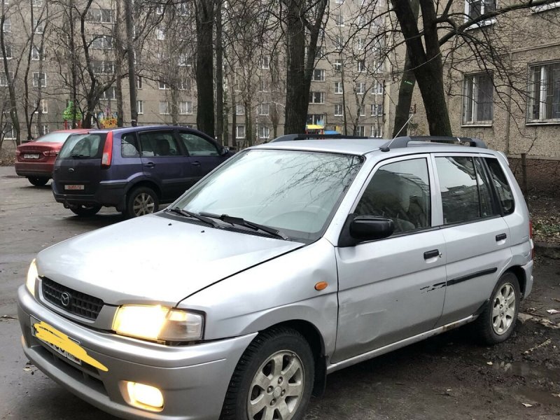 Mazda Demio i (DW)