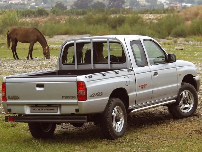 Mazda b2500