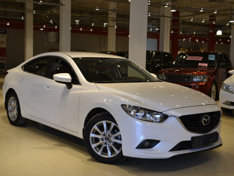 Mazda 6 2015 белая