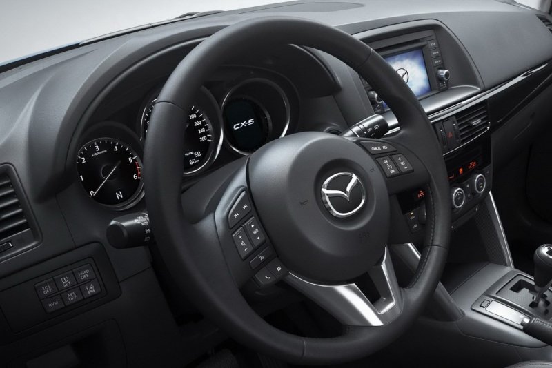 Mazda CX 5 2012 торпеда