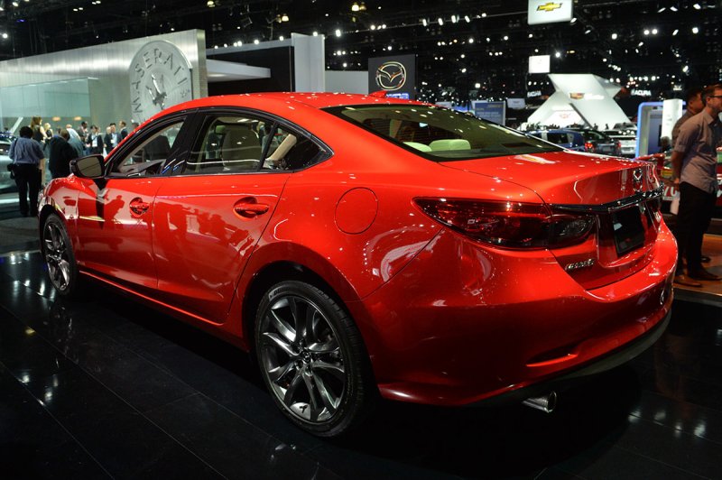 Mazda 6 2016 красная