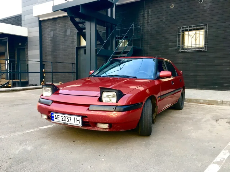 Mazda 323 f bg 1991