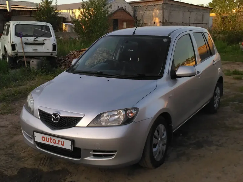 Mazda Demio II (dy) 1.5