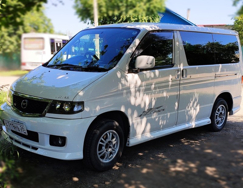 Mazda Bongo 1995