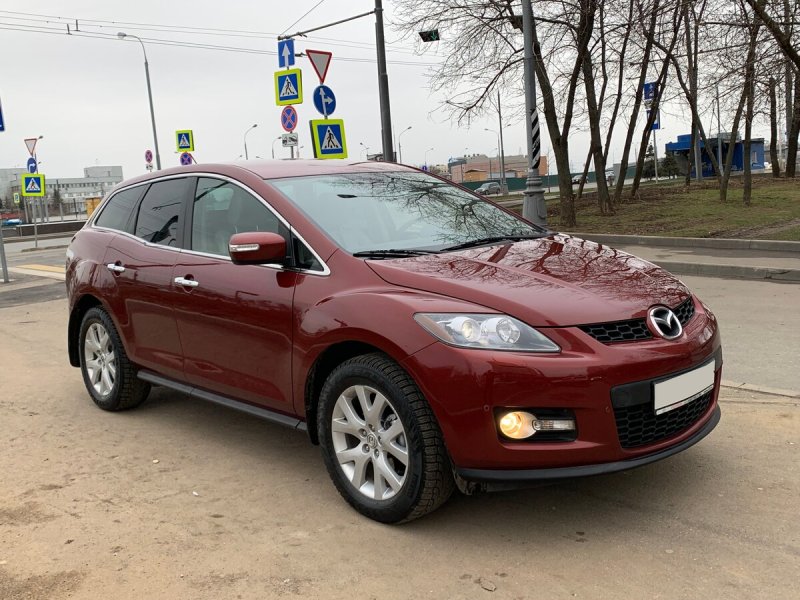 Mazda CX-7 сзади 2007