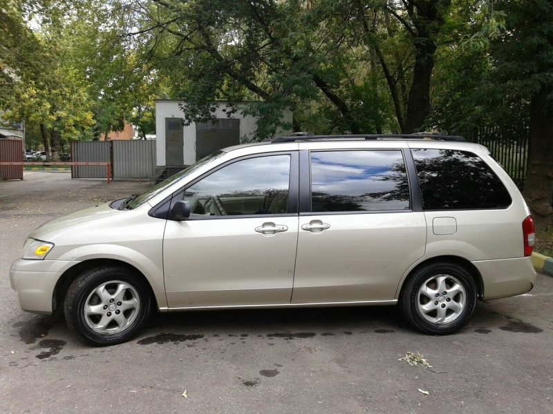 Mazda MPV Sport