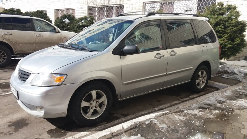 Mazda MPV, 2002 Г.В