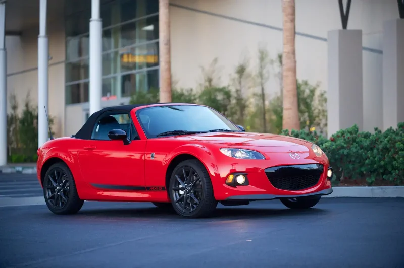 Mazda MX-5 Miata 2013