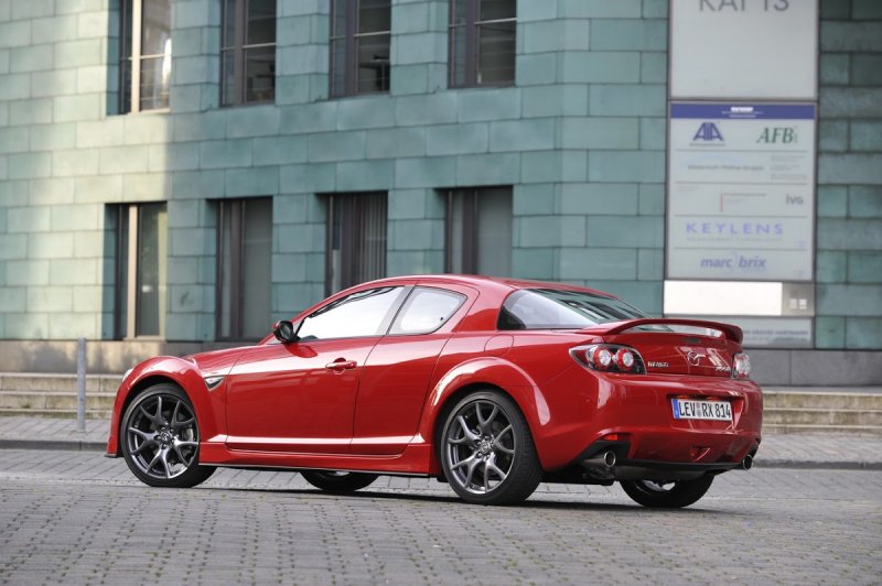 Mazda rx8 красная