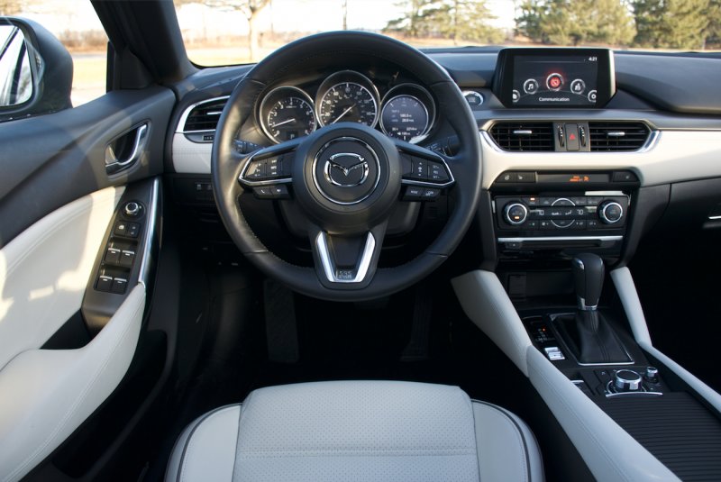 Mazda 6 Interior