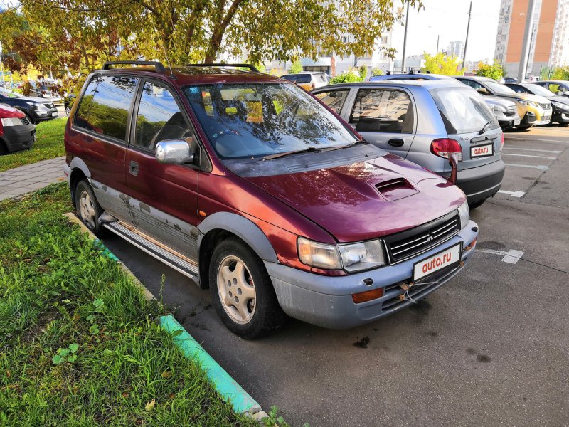 Mitsubishi RVR 1994