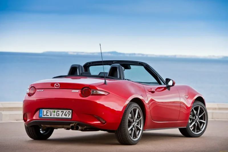 Mazda MX-5 Roadster