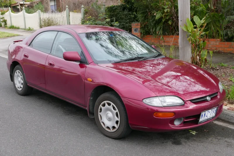 Mazda 323 v ba 1995