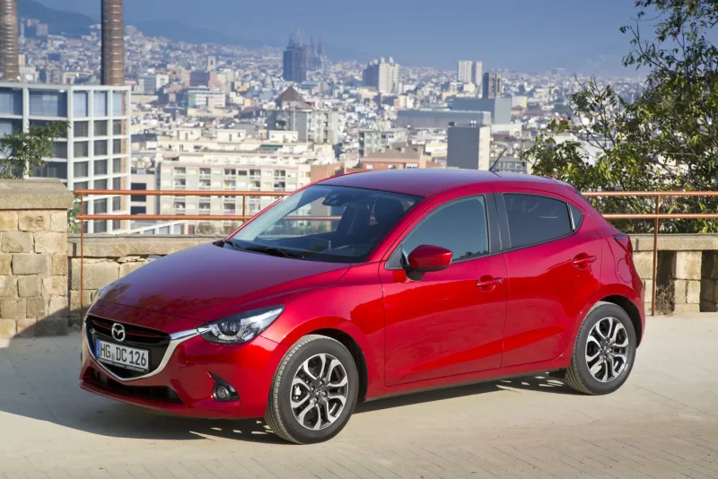 Mazda 2 2015