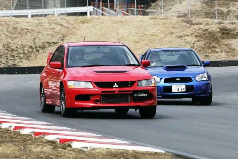 Subaru Impreza WRX STI vs Mitsubishi Lancer Evolution 9