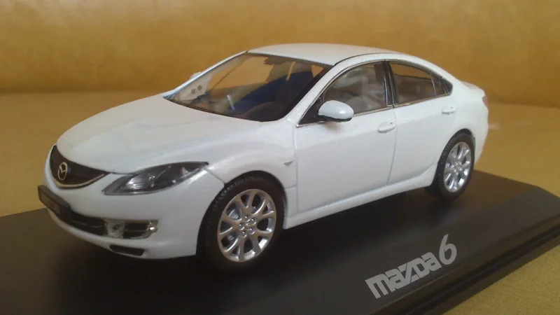 Mazda 6 Norev