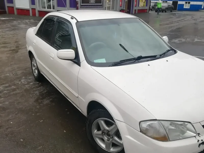 Mazda familia bj8w