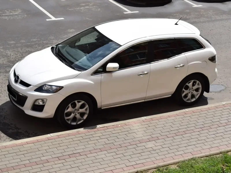 Mazda CX 7 2008 белая