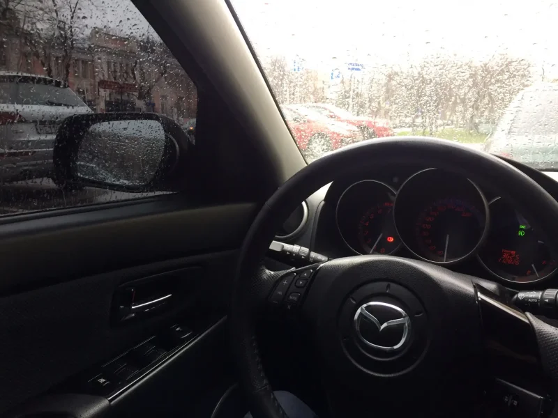 За рулём Mazda 3