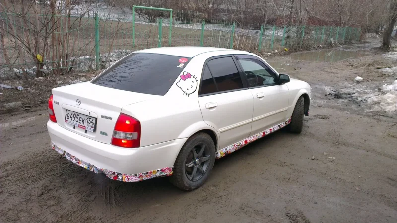 Mazda familia 2001 1.5