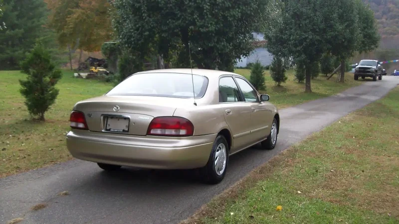 Mazda 626 LX USA