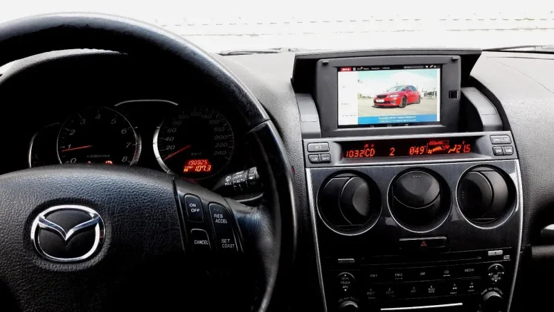 Mazda 6 GH штатная магнитола с экраном