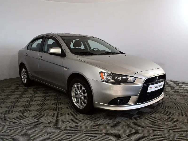 Mitsubishi Lancer 2012