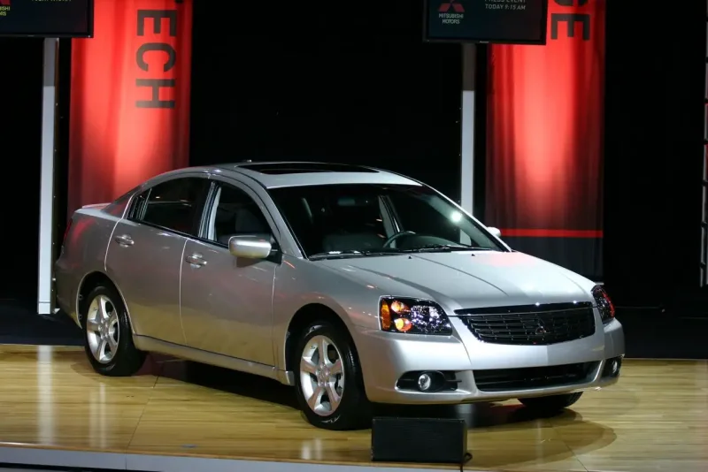 Mitsubishi Galant 2009