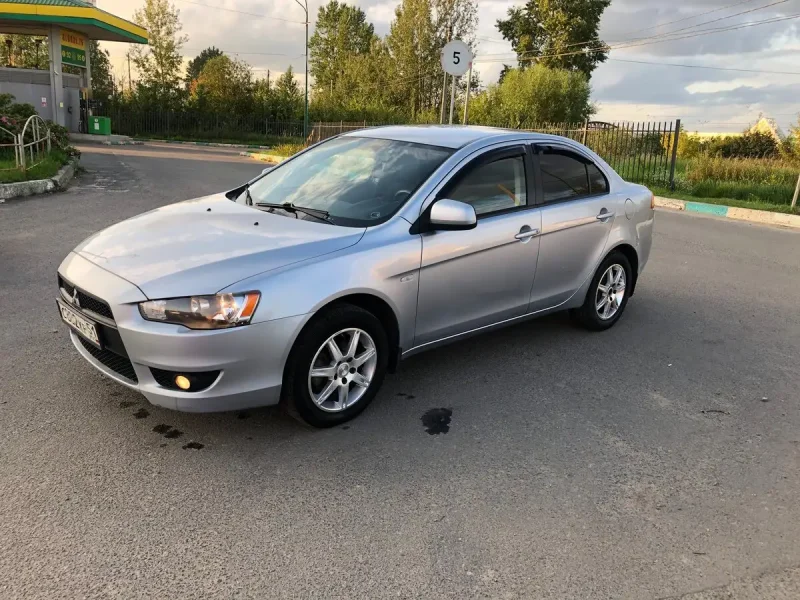 Mitsubishi Lancer x 2009