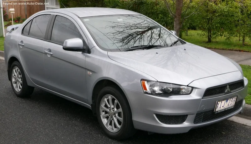 Mitsubishi Lancer 1.8 2011г