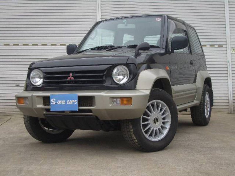 Mitsubishi Pajero Junior off Road