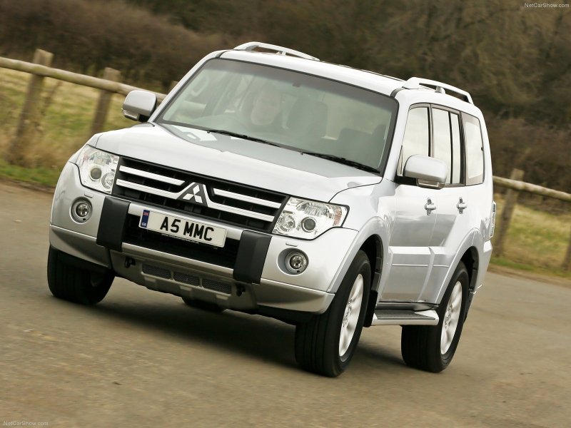 Mitsubishi Pajero 3