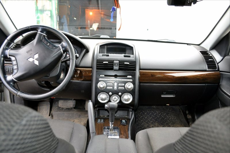 Mitsubishi Galant IX Рестайлинг 2