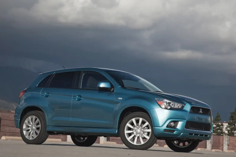 Mitsubishi Outlander Sport 2011