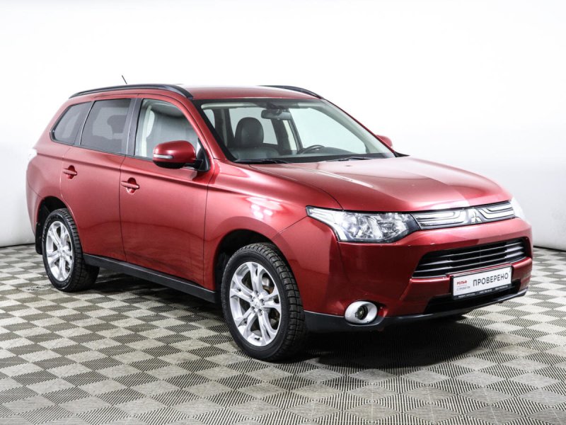 Mitsubishi Outlander 2013