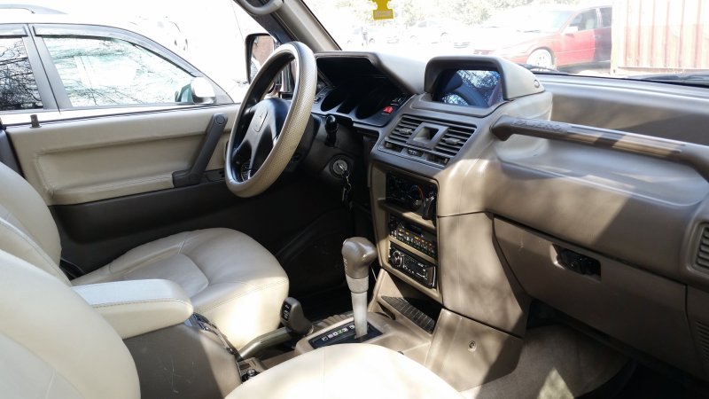 Mitsubishi Pajero 2 салон
