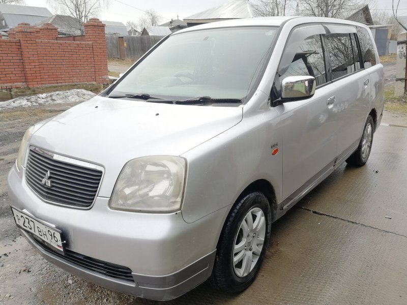 Mitsubishi Dion 2000 обвес
